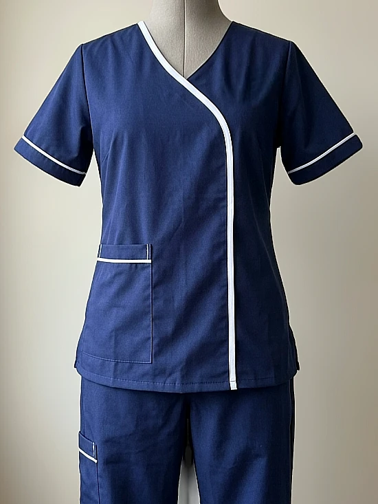 Uniforme de Enfermería de la IEPROES miniatura 2
